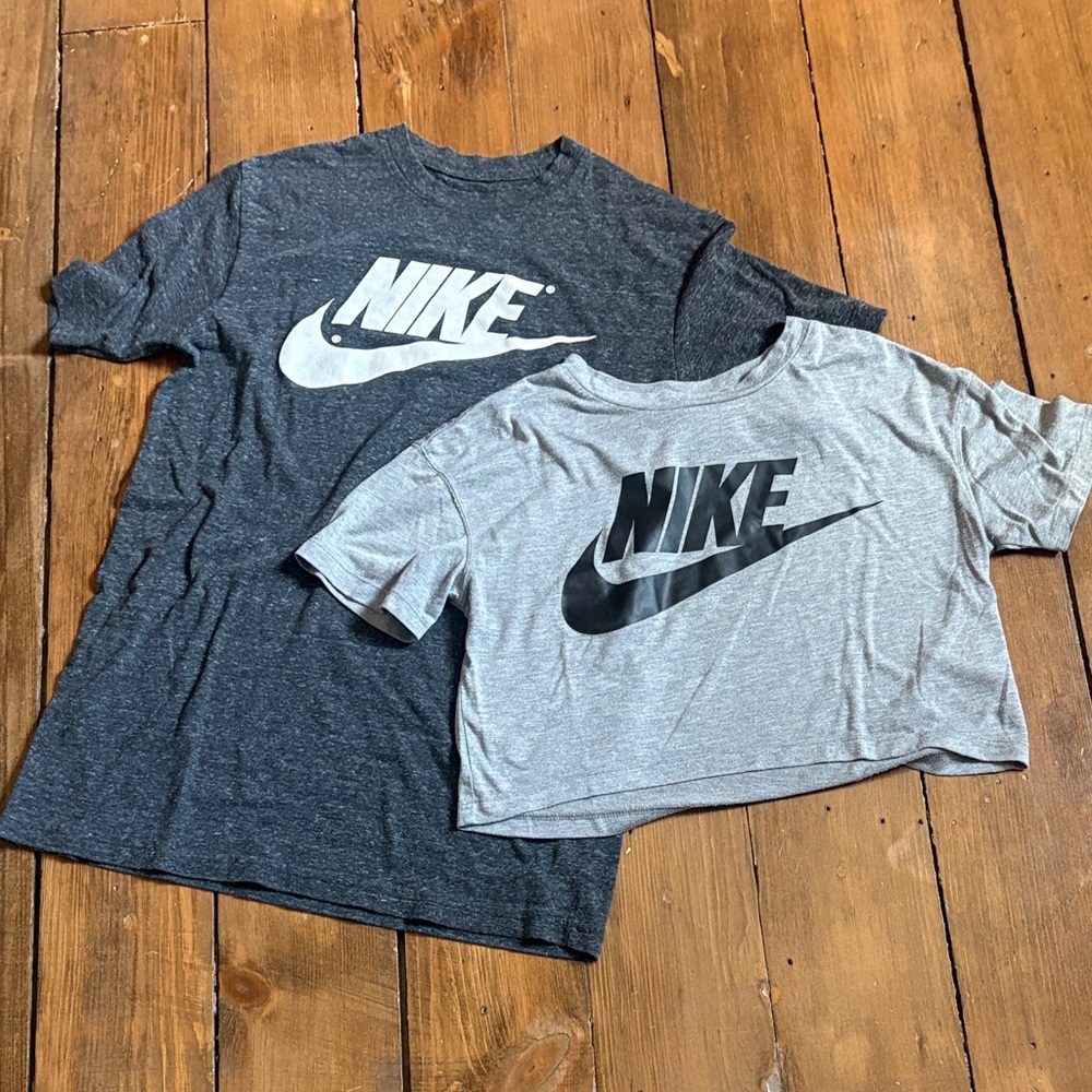 Nike Short Sleeve Logo Tees in Charcoal and Light Gray